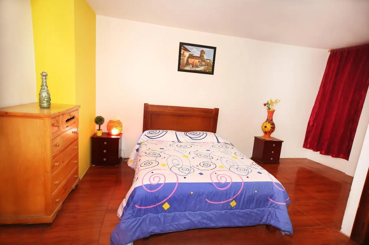 Hostal Bavaria De La Alameda Quito