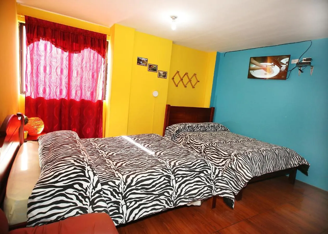 Hostal Bavaria De La Alameda Quito 2*,