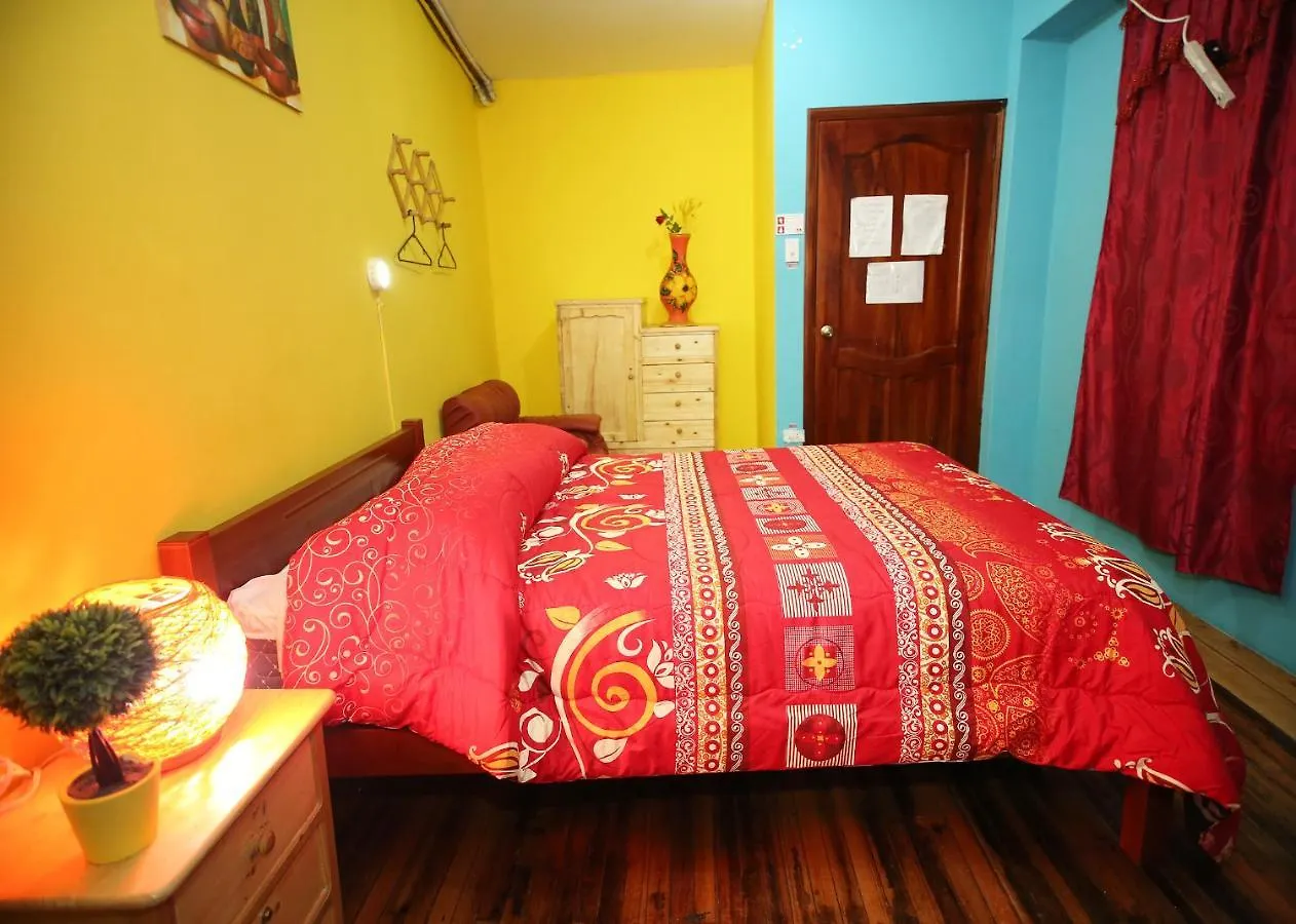 Hostal Bavaria De La Alameda Quito Gasthuis